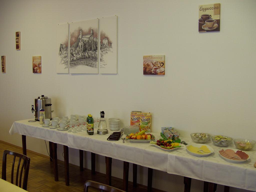Couette-café Fruehstueckspension Leopold Janu